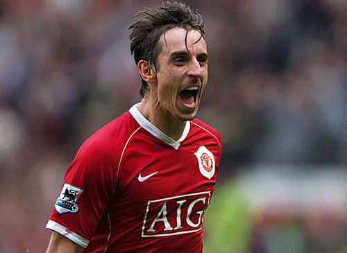 Gary Neville arrête sa carrière
