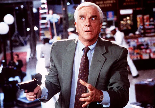 Leslie Nielsen n'a jamais parlé de monsieur tout nu